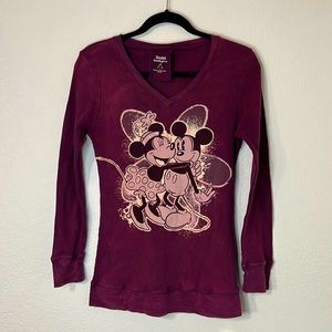 Disneyland waffle knit Mickey Minnie long sleeve shirt L